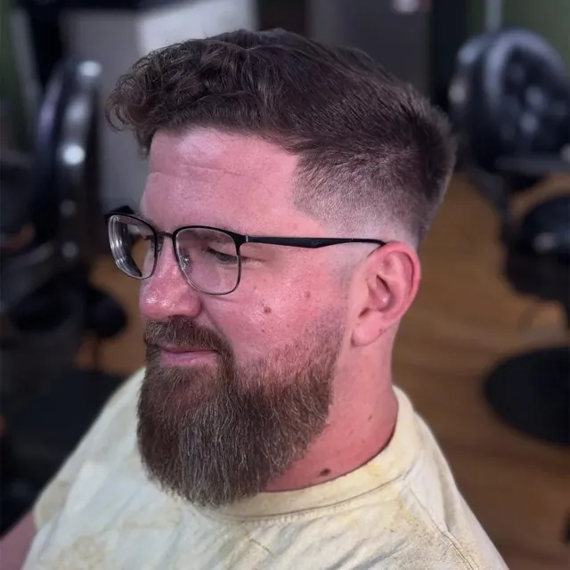 Textured crop with a beard trim.